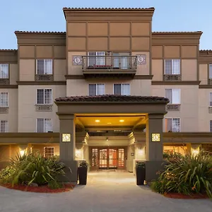 Larkspur Landing Extended Renton